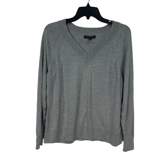 Banana Republic mens sweater medium V-neck pullover long sleeve sweater gray Top - Picture 8 of 9